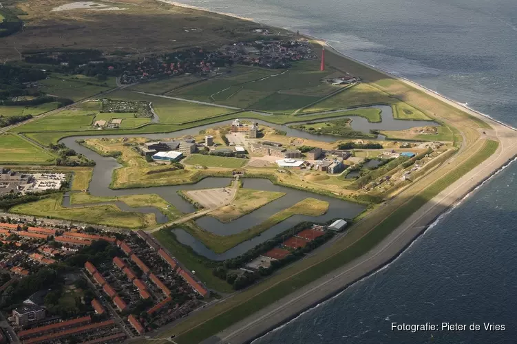 Wandeltocht langs de stelling van Den Helder