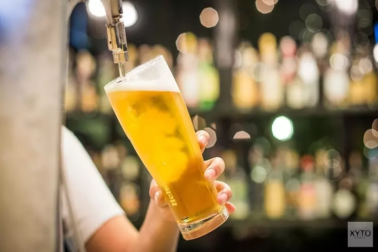 Goedkoop drank verkopen mag weer: happy hour komt terug in Den Helder