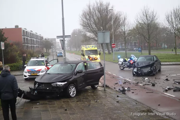 Veel schade bij ongeval Den Helder