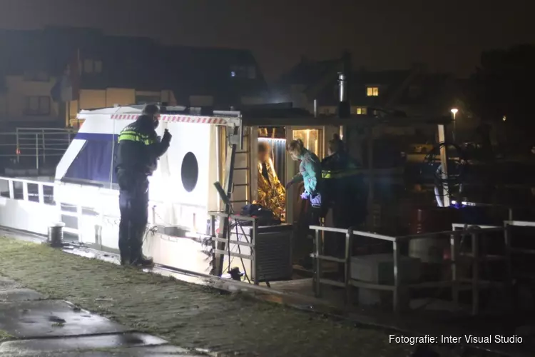 Man naar ziekenhuis met onderkoelingsverschijnselen na val in water