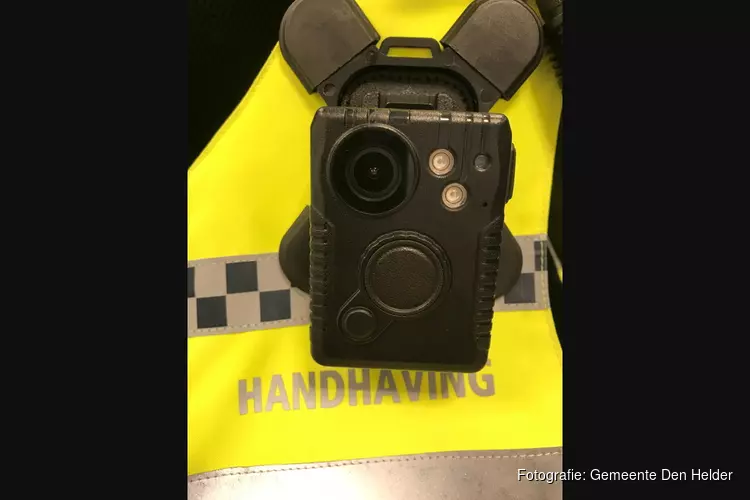 Proef met bodycams toezichthouders succes