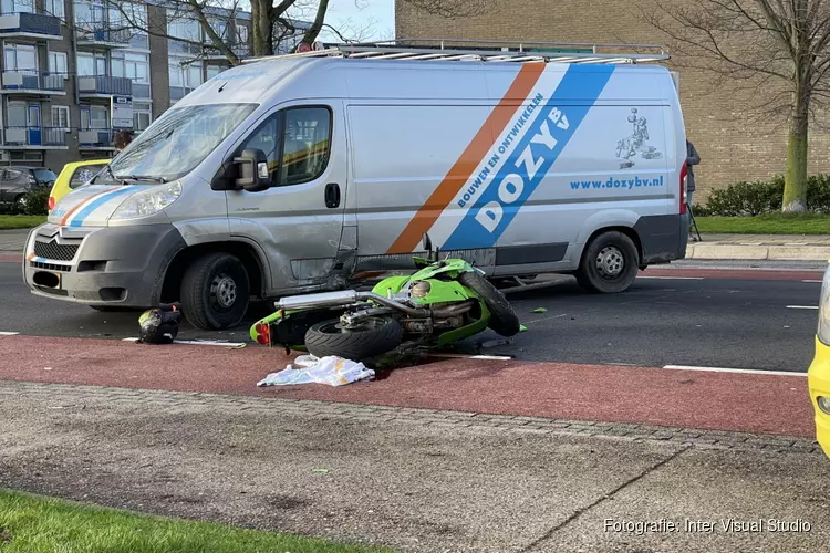 Motorrijder gewond in Den Helder