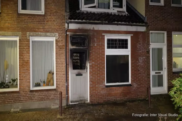 Felle woningbrand in Vlamingstraat zorg voor flinke schade