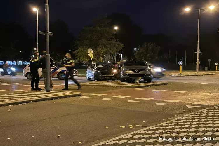 Gewonde bij aanrijding op Nijverheidsweg