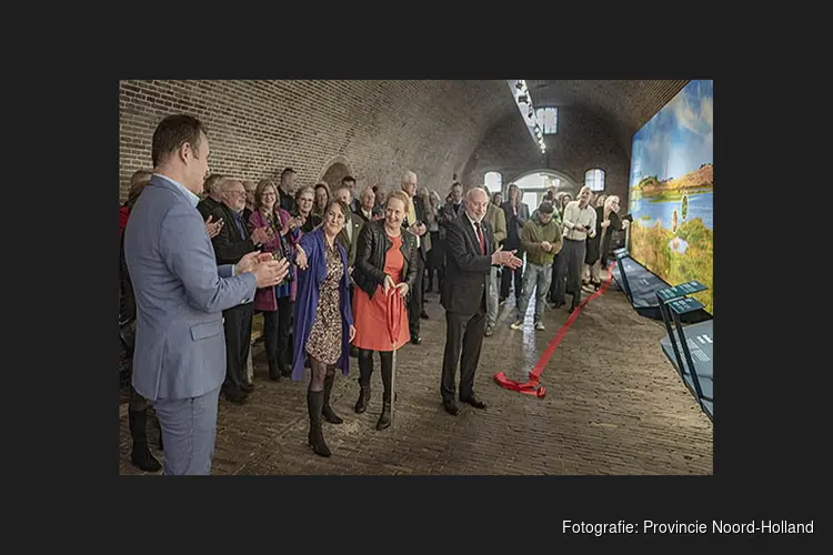 Rosan Kocken opent nieuwe tentoonstelling in Fort Kijkduin