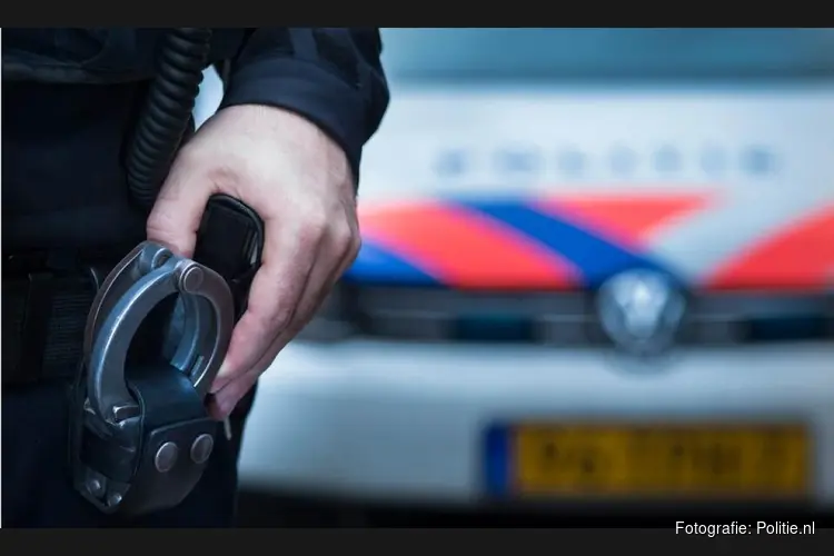 Twee aanhoudingen na straatroof Den Helder