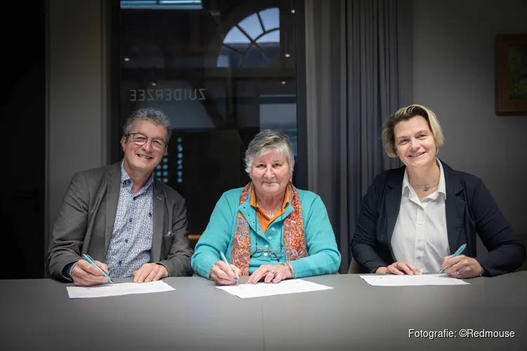 Gemeente, Woontij en Bewonersvereniging Nieuwediep ondertekenen prestatieafspraken