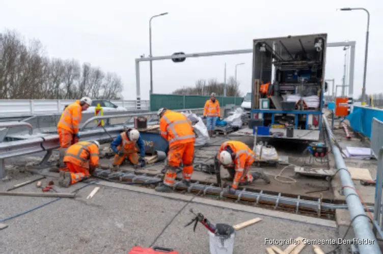 Laatste loodjes voor een storingsvrije Kooybrug