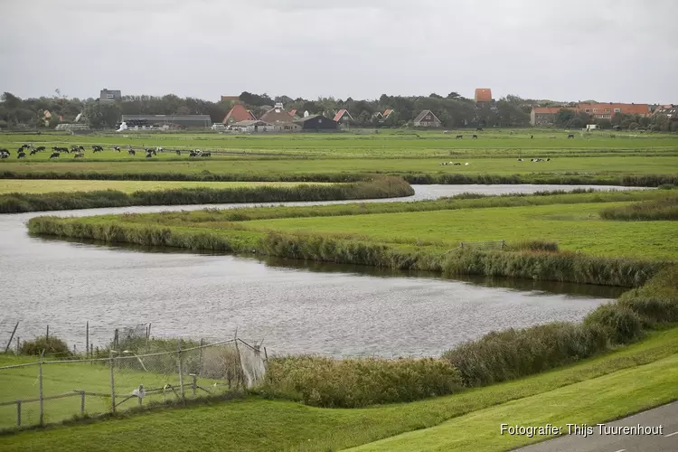 Zwerftocht langs de Stelling van Den Helder