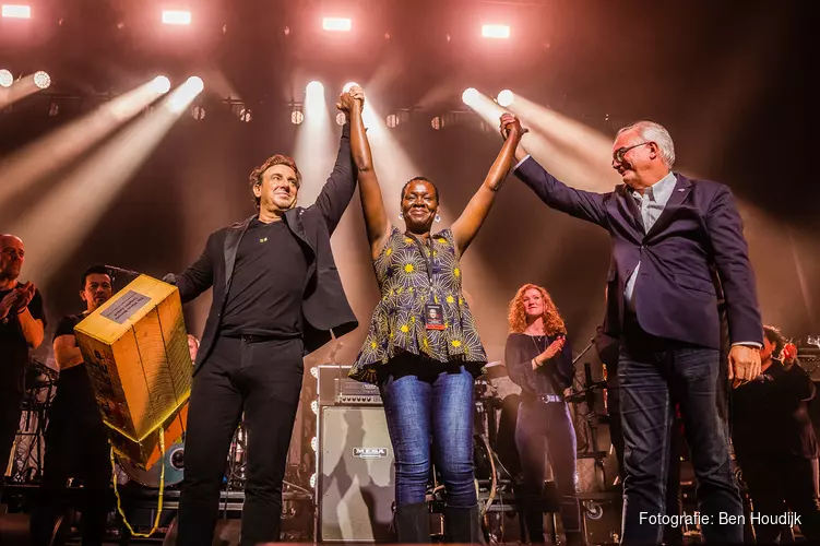 Jubileumconcert Marco Borsato voor War Child resulteert in 14 veilige plekken voor oorlogskinderen